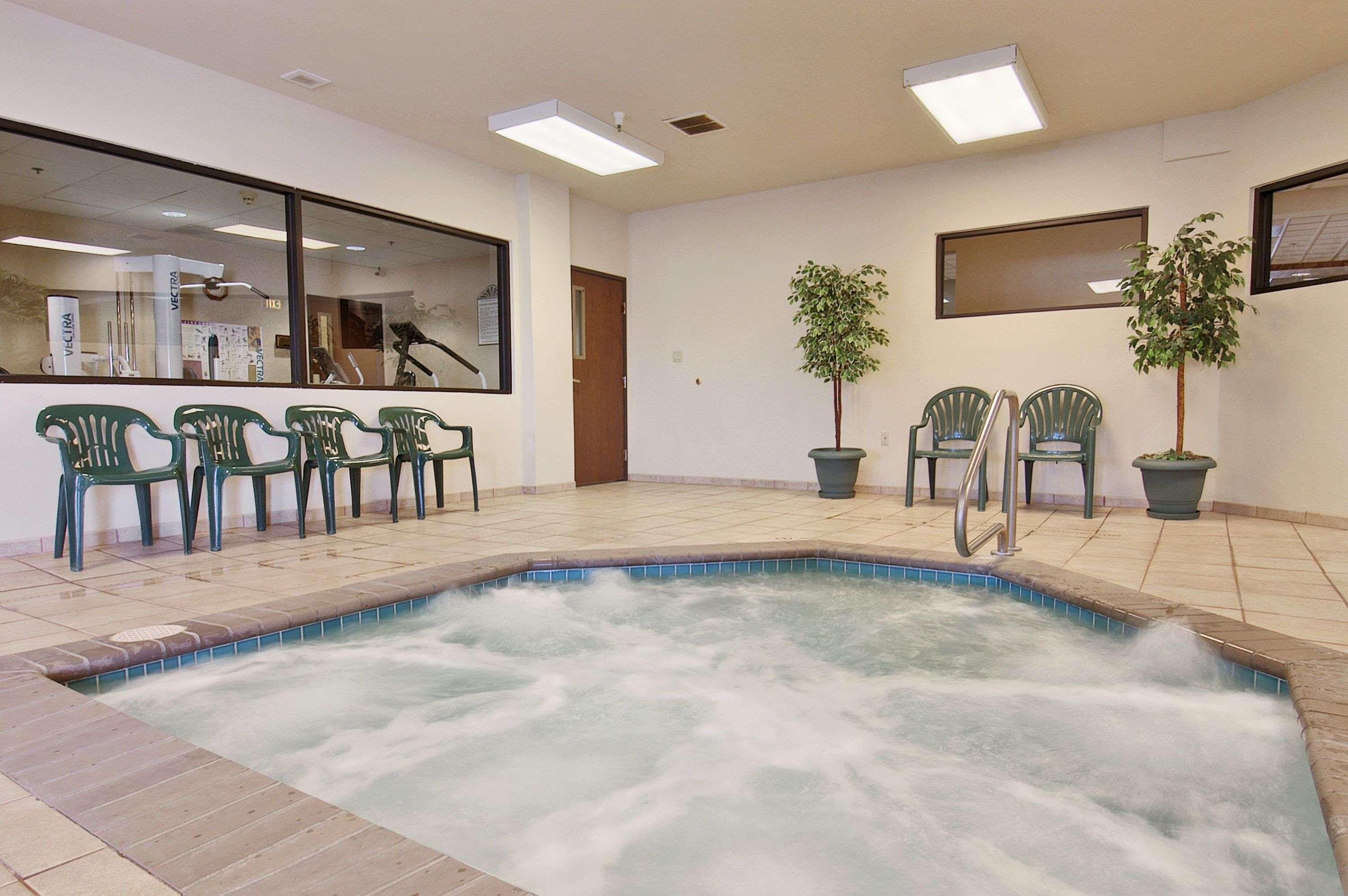 Wingate By Wyndham Pueblo Hotel Kültér fotó