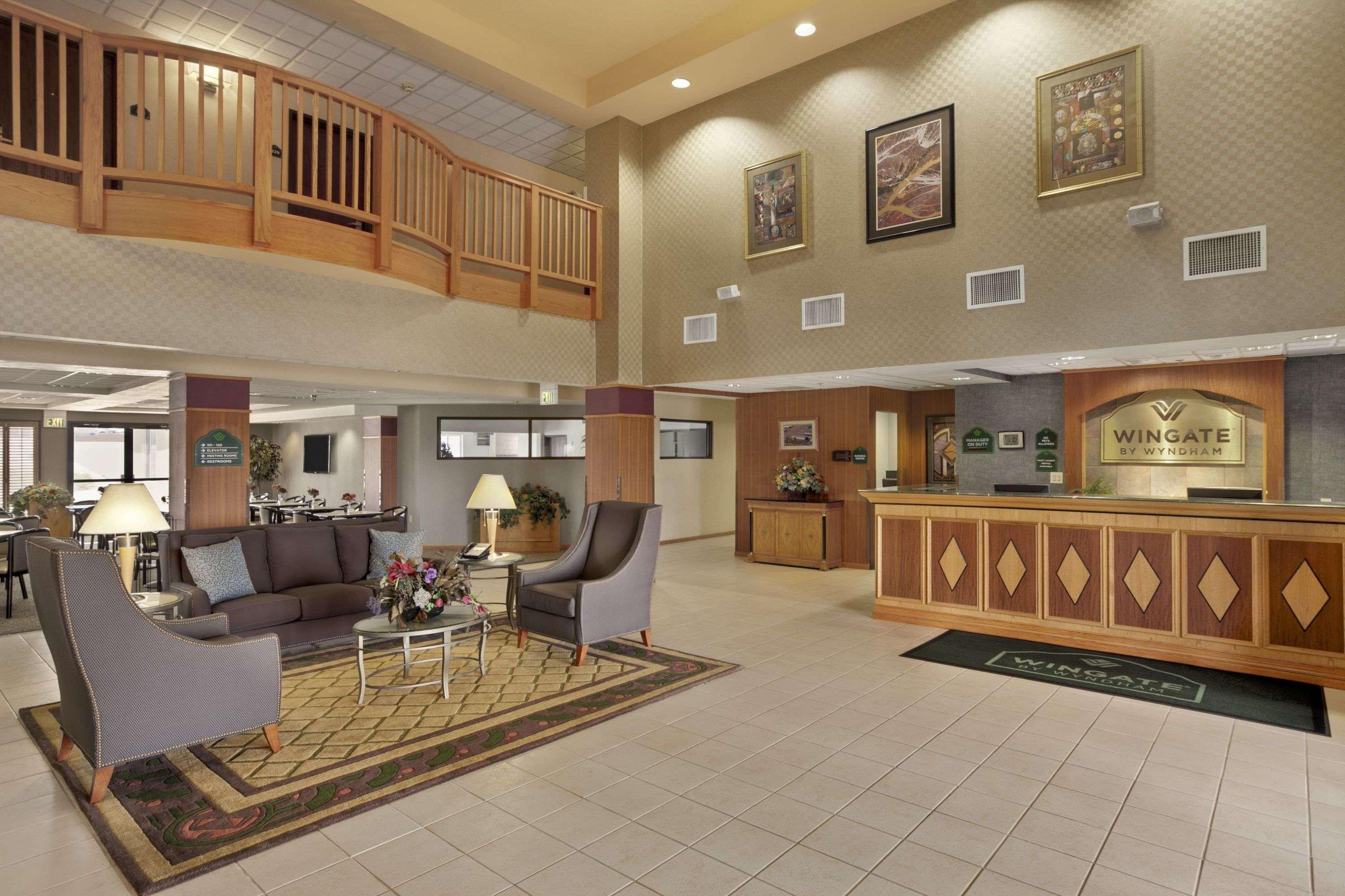 Wingate By Wyndham Pueblo Hotel Kültér fotó