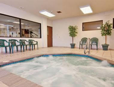 Wingate By Wyndham Pueblo Hotel Kültér fotó