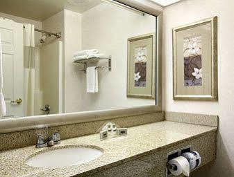 Wingate By Wyndham Pueblo Hotel Kültér fotó